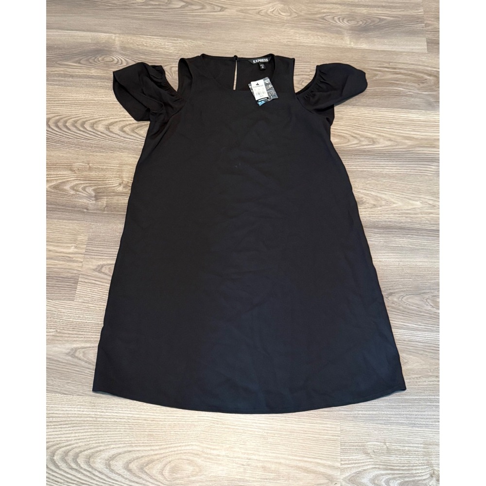 Express Black Cold Shoulder Shift Mini Dress NWT Women's Size XS